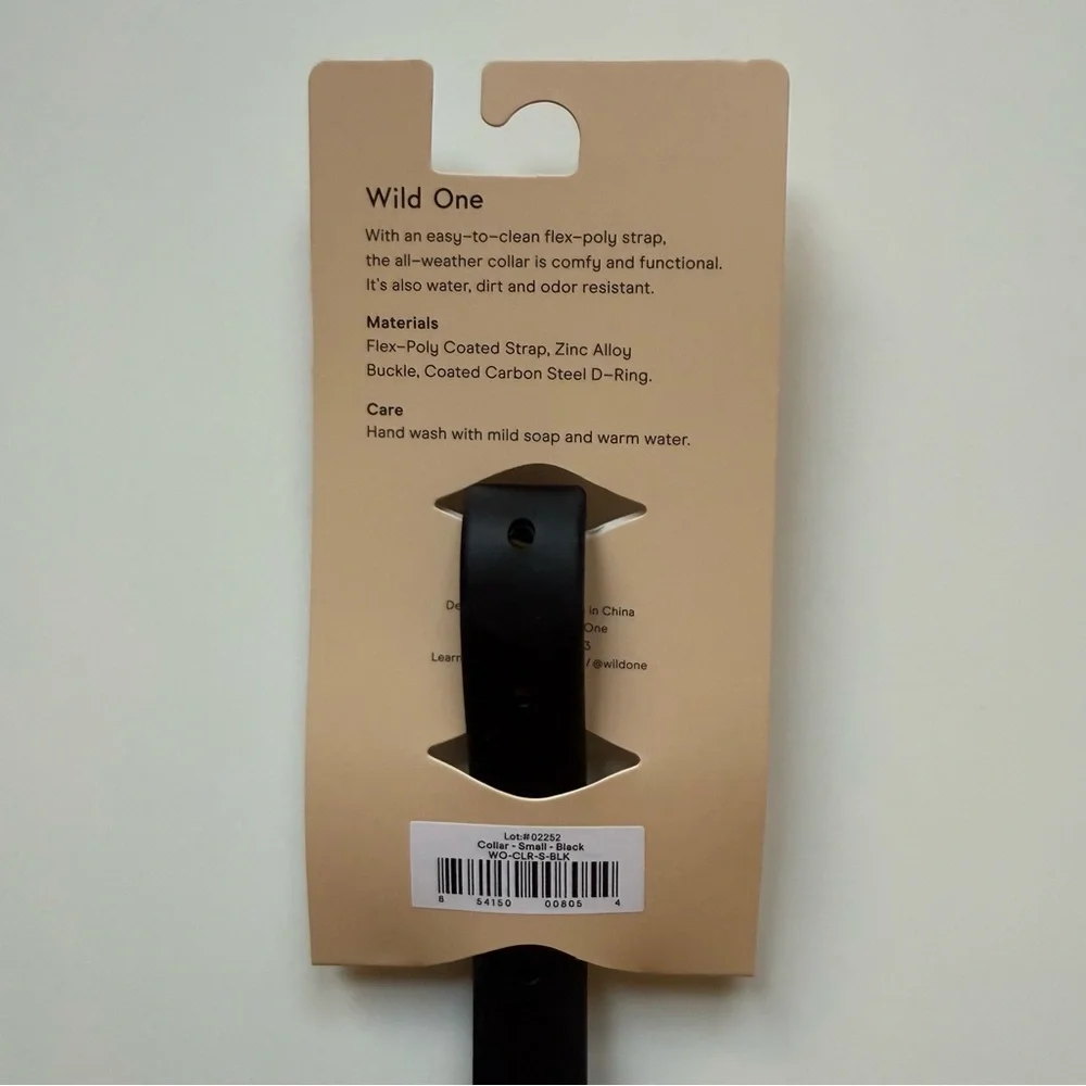 Wild One Dog Collar - S (8-12